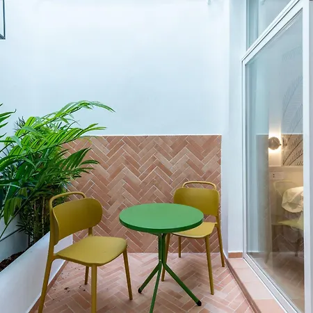 M4 Santa Cruz Catedral Apartament *